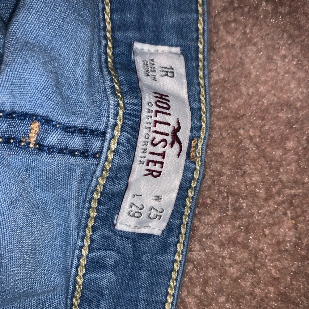 Hollister Jeans